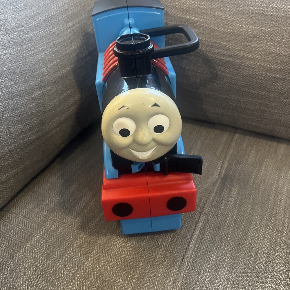 Thomas The Tank Engine Train Take Along Carrying Case 17 Car Holder Storage Toy